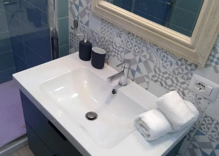 Alojamento de Acomodação e Pequeno-almoço B&B Torre Del Greco