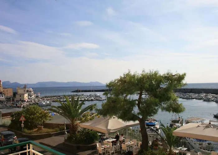 B&B Torre Del Greco 4* Torre del Greco